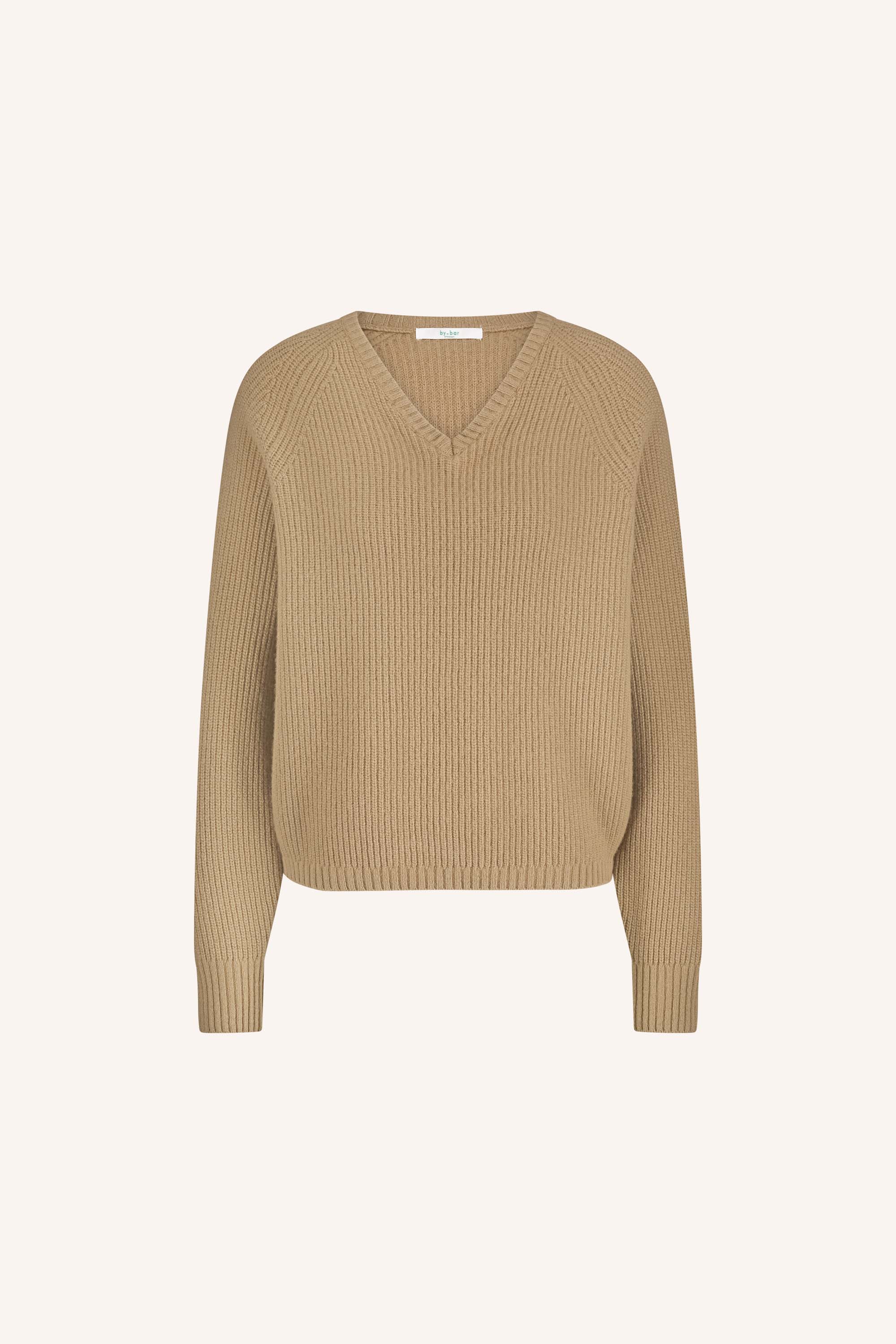 meadow v neck pullover | camel - Image 5