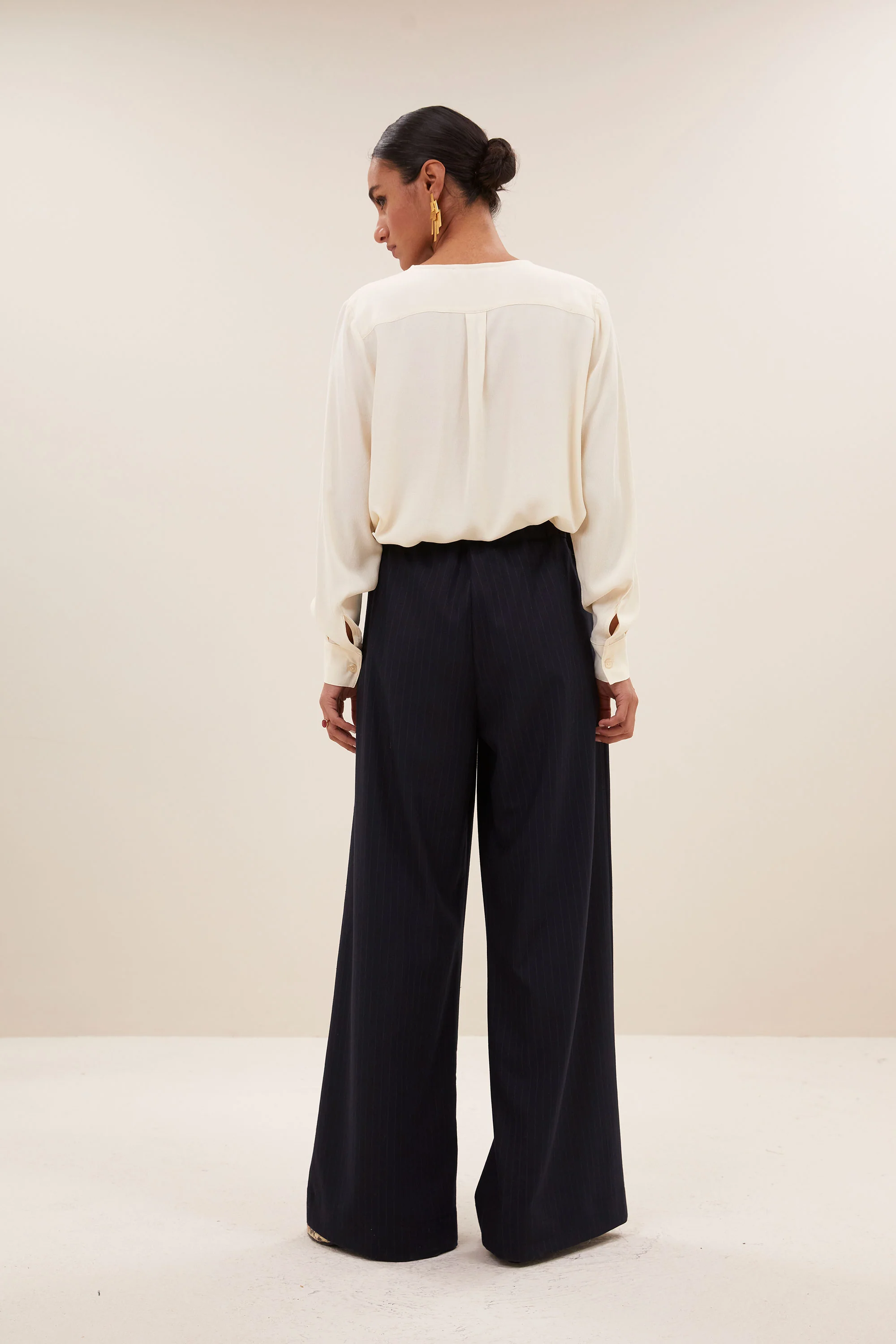 moni viscose blouse | cream - Image 4