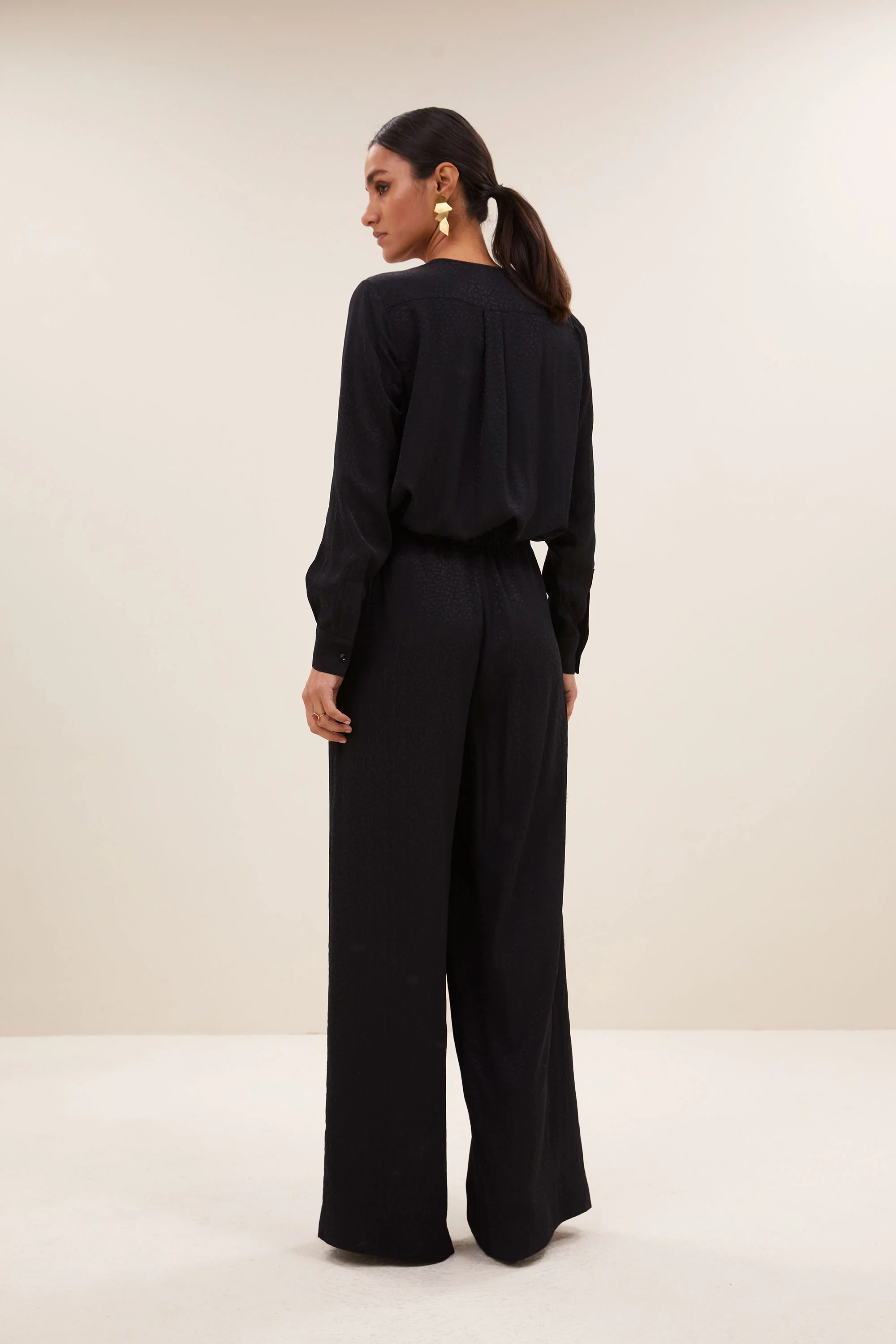 noi black cheetah blouse | black cheetah - Image 4