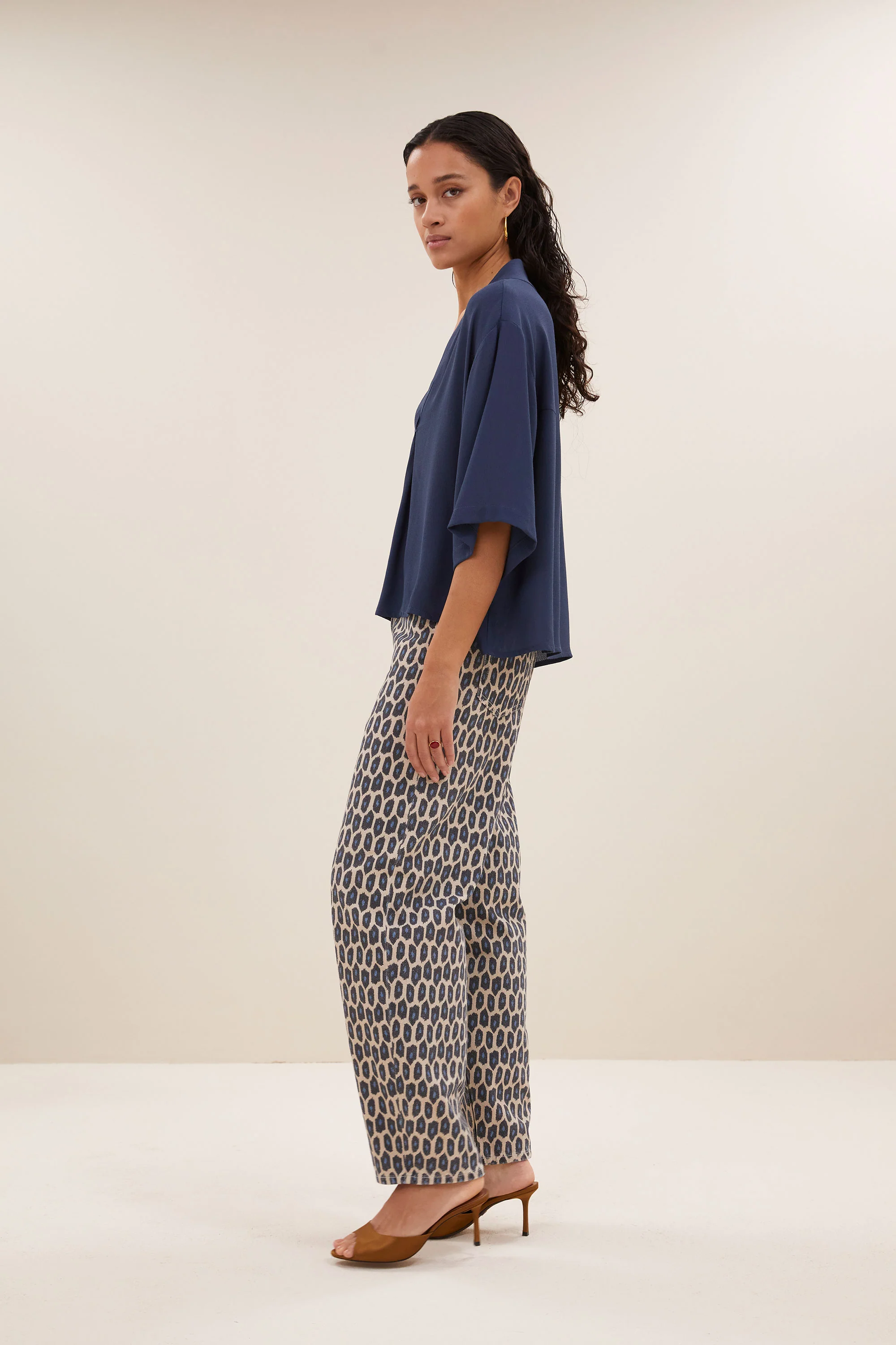 owen viscose blouse | winter blue - Image 4