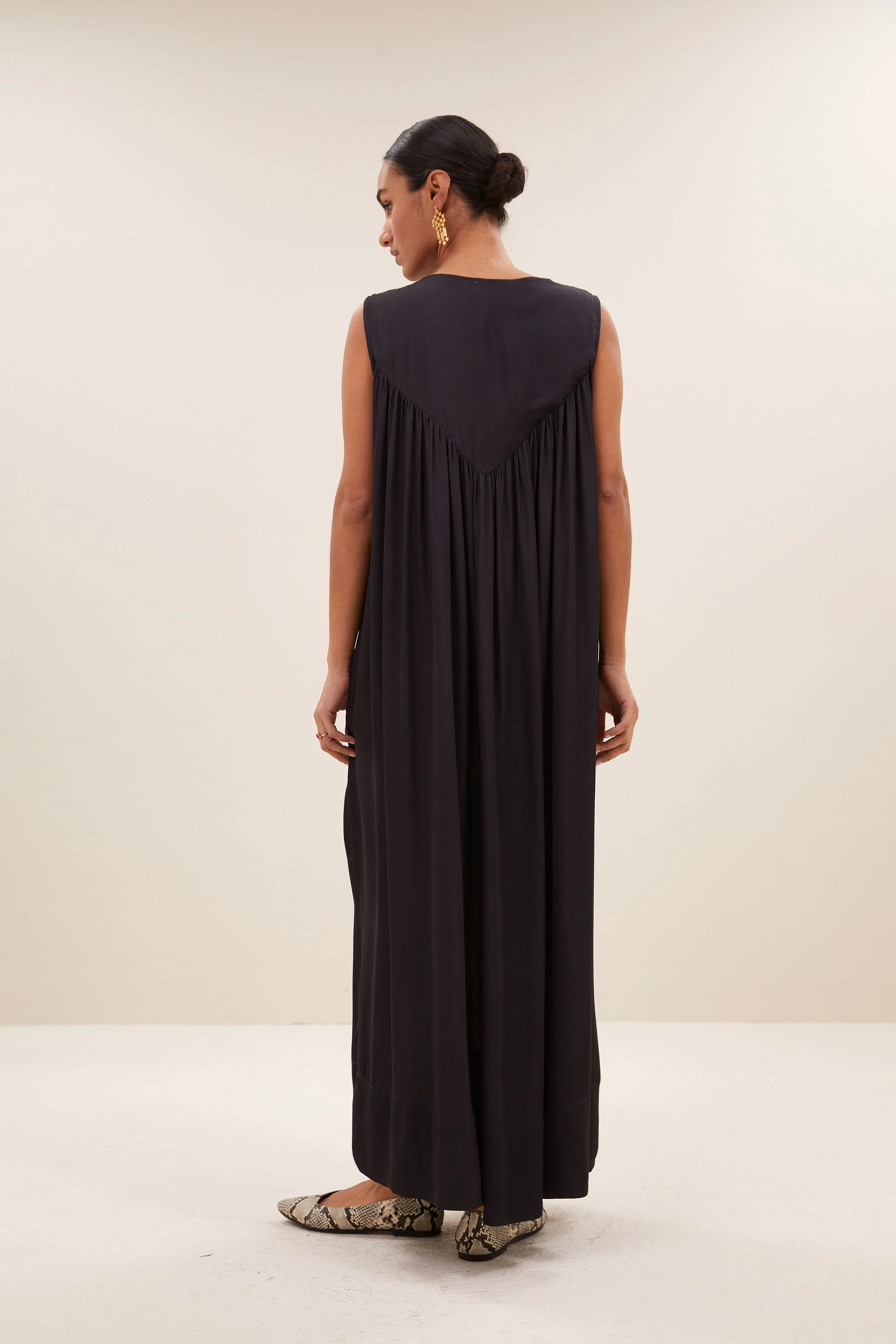 ulla satin dress | jet black - Image 5