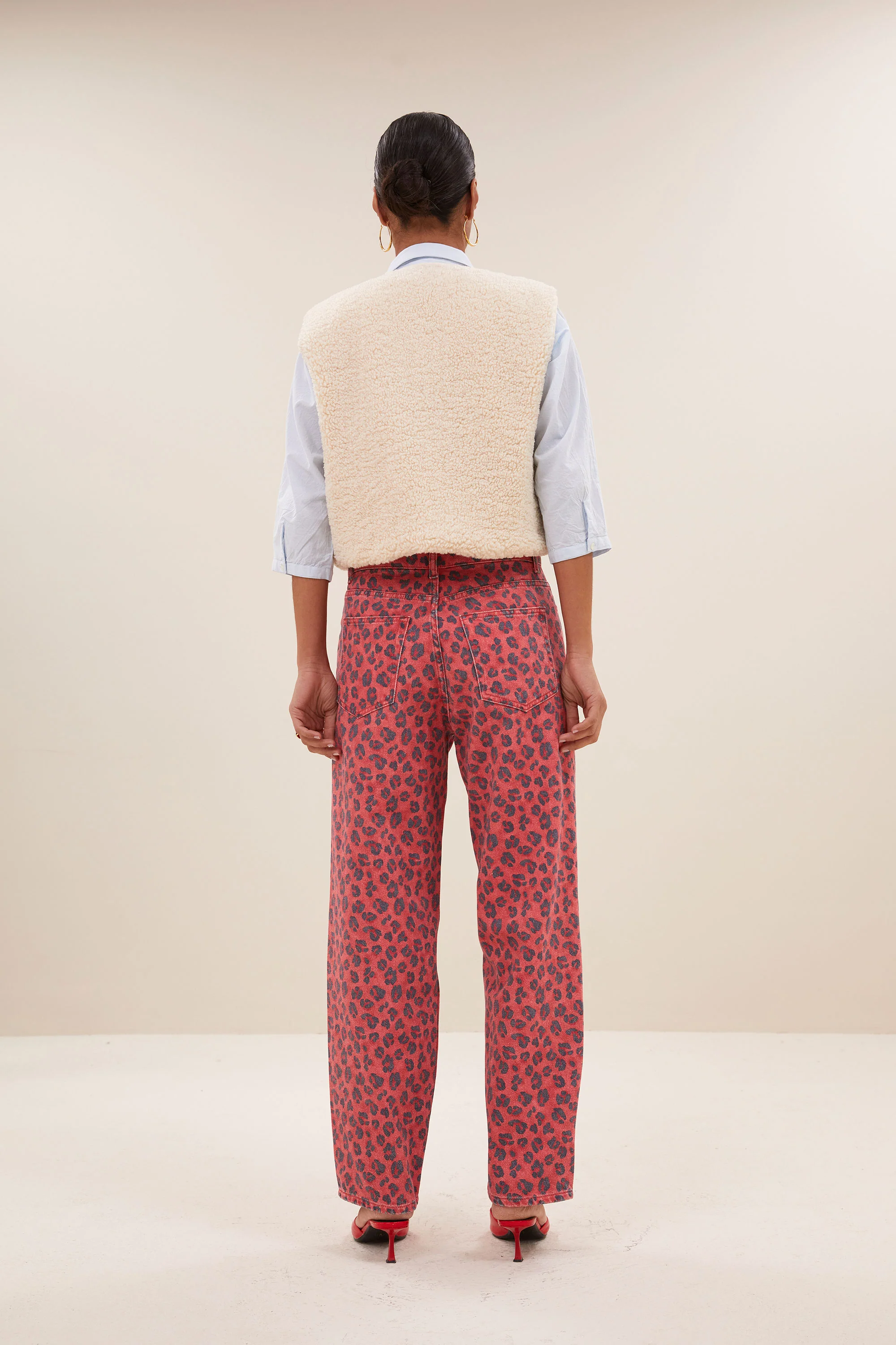 wolly gilet | off white - Image 4